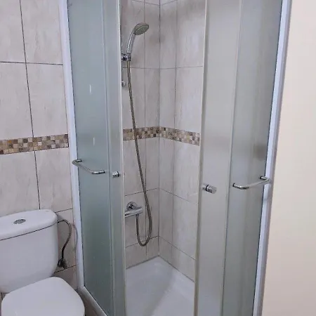 Alithea Gardens 2 Bedroom With Communal Pool * Peyia